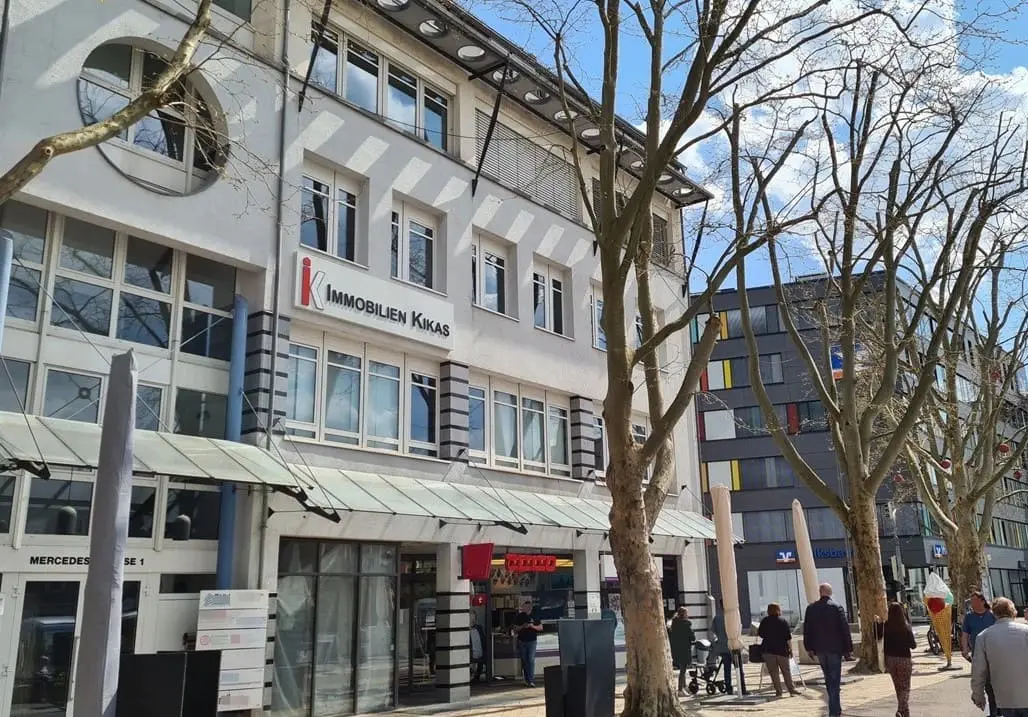 Büro von Immobilien Kikas in Sindelfingen mit dem Bellevue Best Property Agents 2022 Award